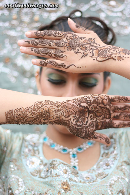 Online Free Mehndi Design Pictures