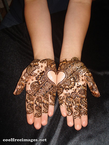 Online Free Mehndi Design Pictures